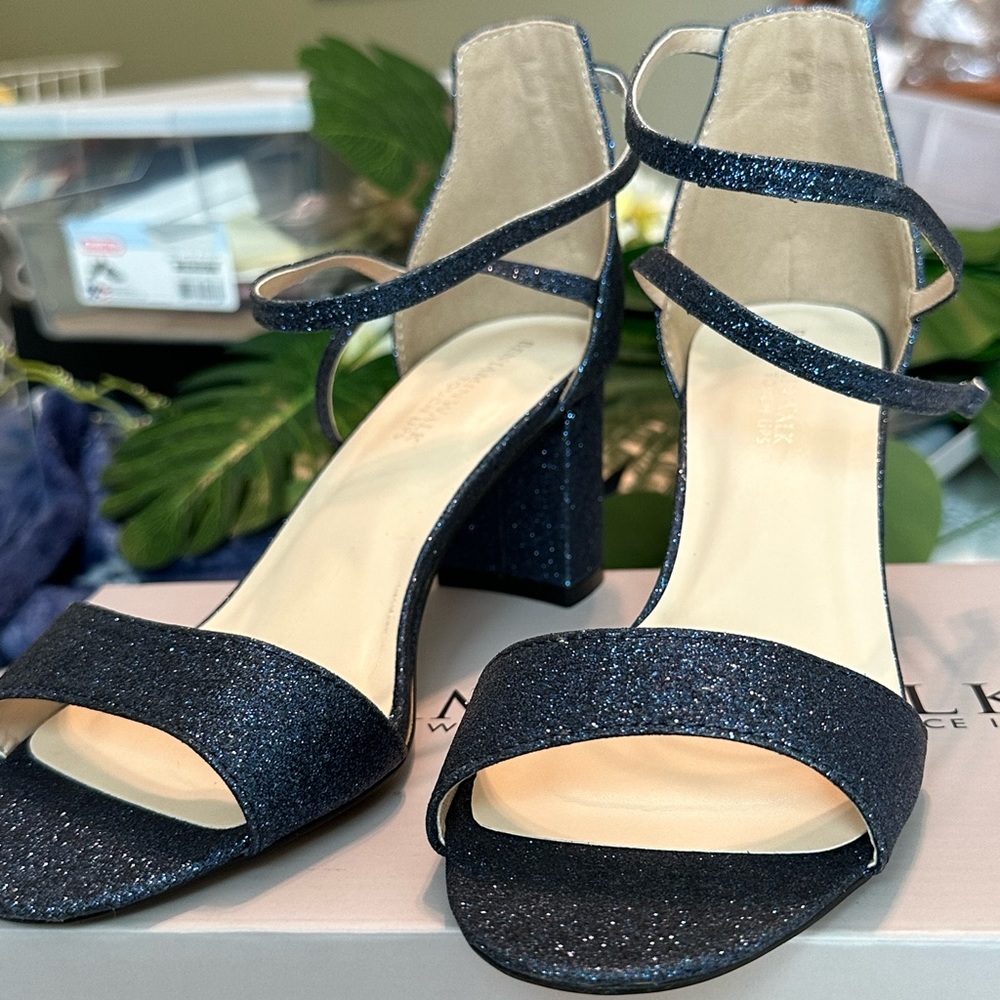 Benjamin Walk- Jackie navy sparkle heels size 7M